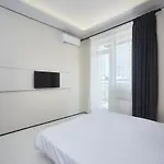 Ultramarinn 4*