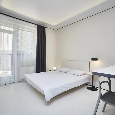 Ultramarinn 4* Odessza