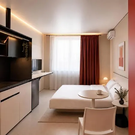 Apartmanhotel Ultramarinn 4*
