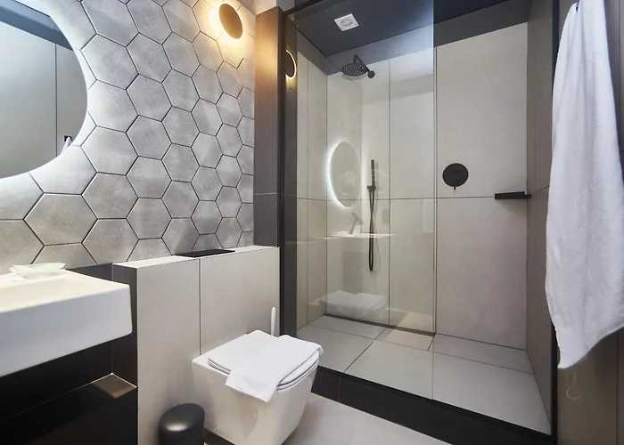 Ultramarinn 4* Odessa